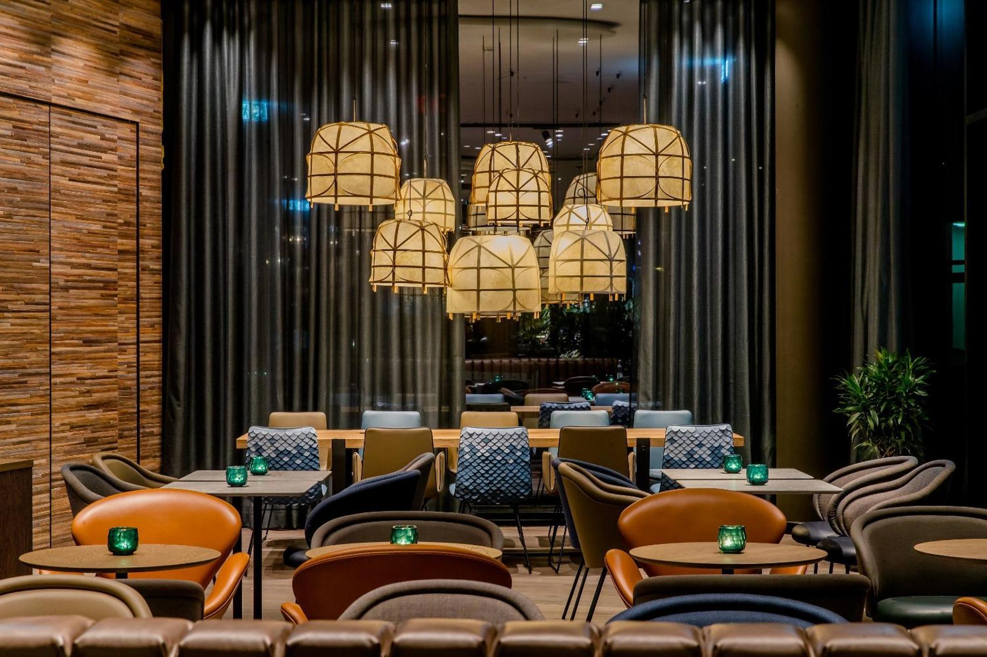One Bonn-hauptbahnhof Hotel